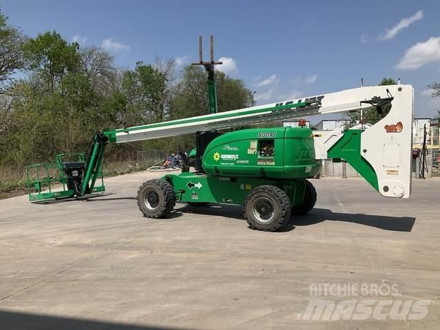 JLG 800AJ Körüklü personel platformları