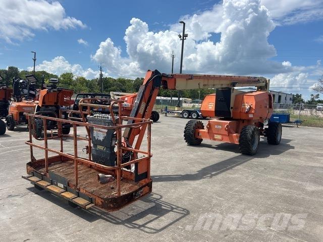 JLG 800AJ Körüklü personel platformları
