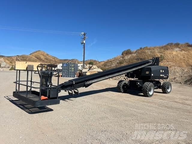 JLG 800S Diger