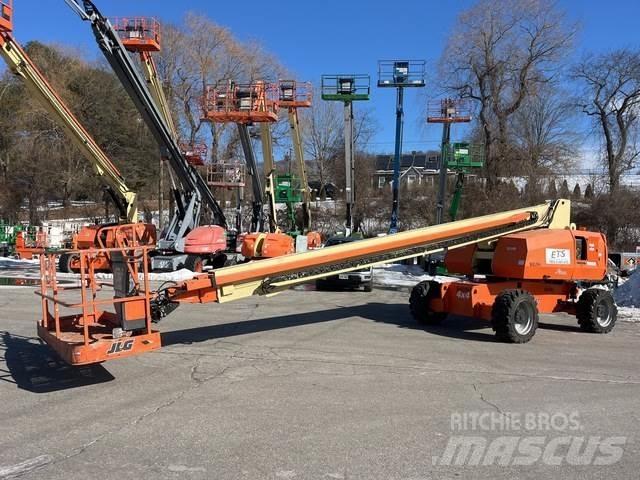 JLG 800S Diger