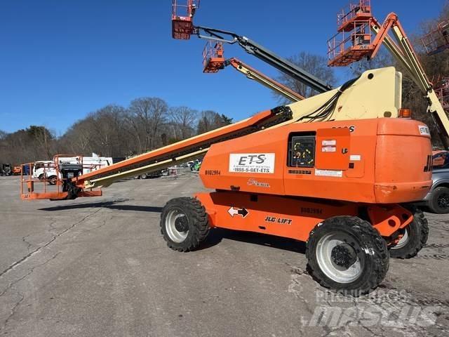 JLG 800S Diger
