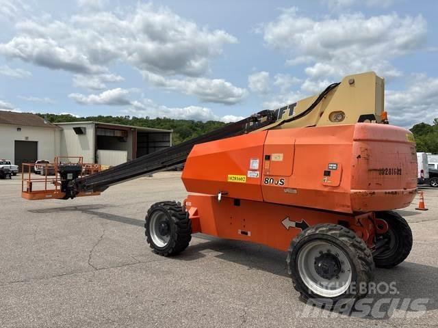 JLG 800S Diger