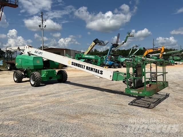 JLG 800S Diger