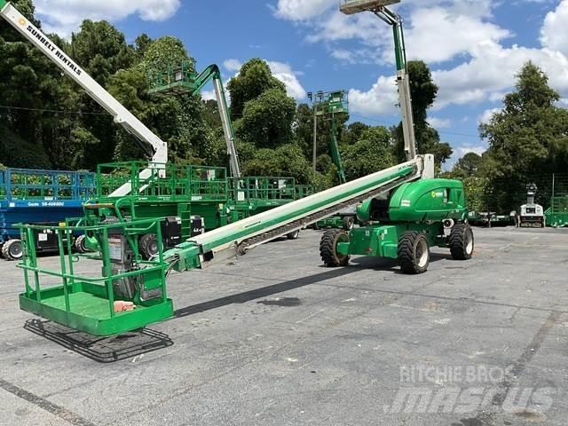 JLG 800S Diger