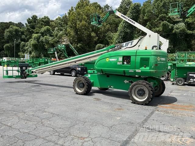 JLG 800S Diger