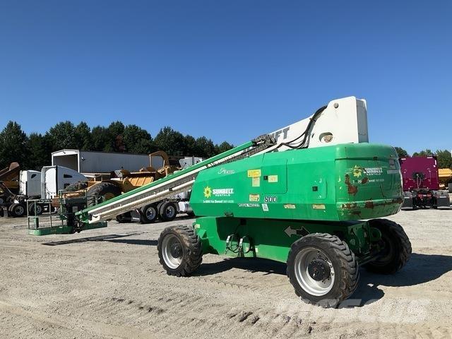 JLG 800S Teleskopik personel platformları