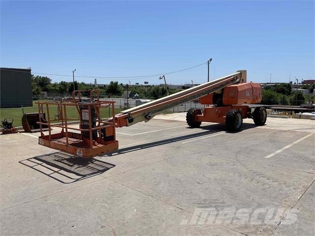 JLG 800S Teleskopik personel platformları