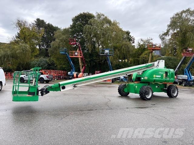 JLG 800S Teleskopik personel platformları