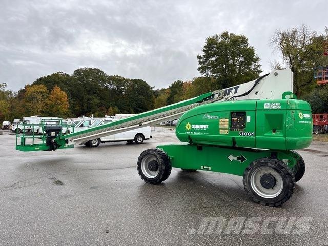 JLG 800S Teleskopik personel platformları