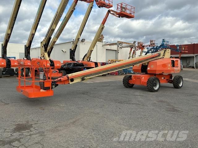 JLG 800S Teleskopik personel platformları