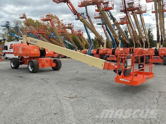 JLG 800S Teleskopik personel platformları