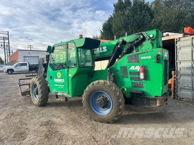 JLG 8042 Teleskopik yükleyiciler