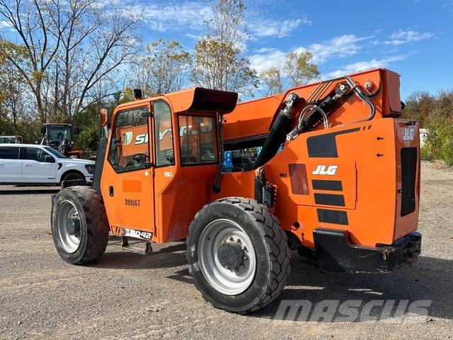 JLG 8042 Teleskopik yükleyiciler