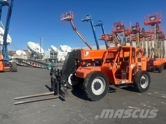 JLG 8042 Teleskopik yükleyiciler