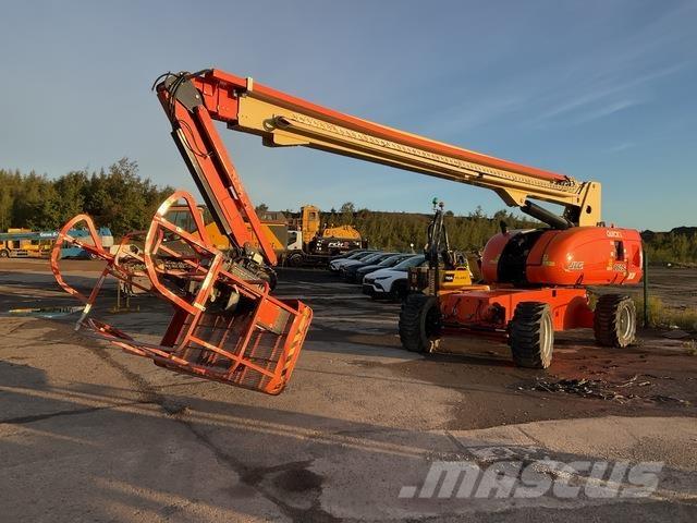 JLG 860SJ Körüklü personel platformları