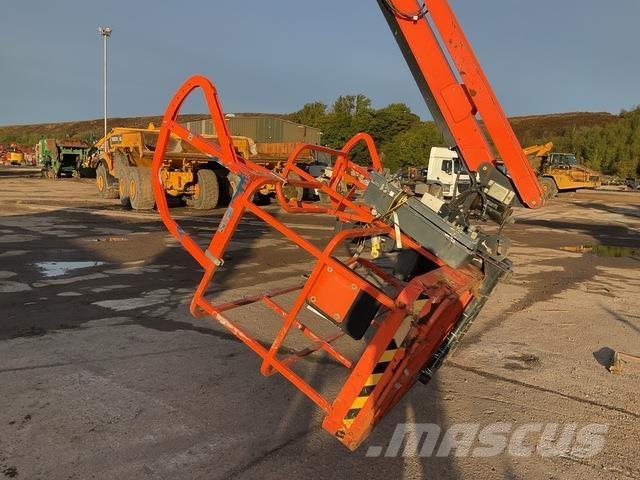 JLG 860SJ Körüklü personel platformları