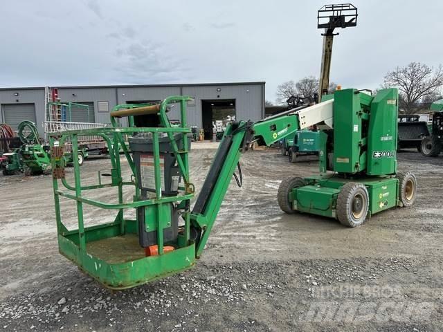 JLG E300AJ Körüklü personel platformları