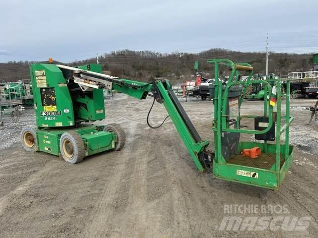 JLG E300AJ Körüklü personel platformları
