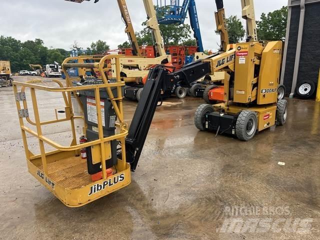 JLG E300AJP Körüklü personel platformları