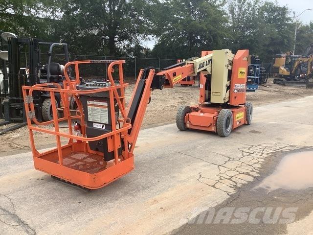 JLG E300AJP Körüklü personel platformları