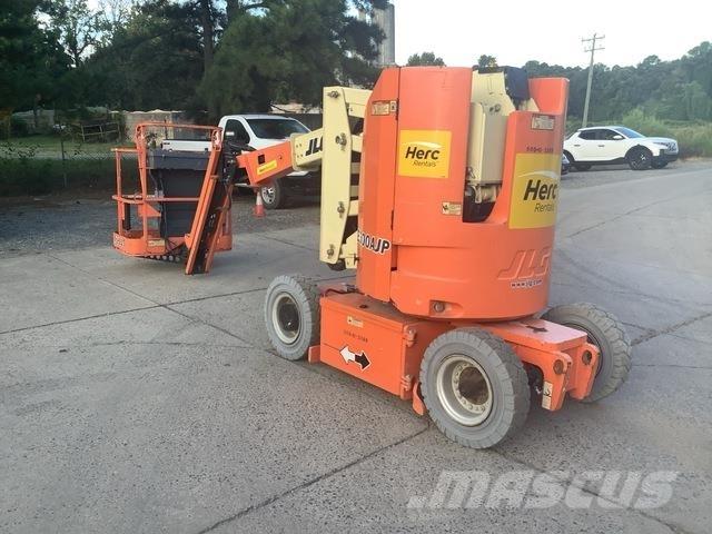 JLG E300AJP Körüklü personel platformları