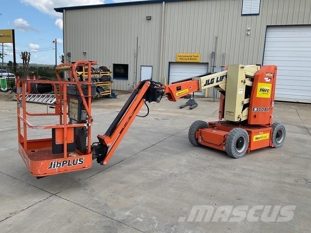 JLG E300AJP Körüklü personel platformları
