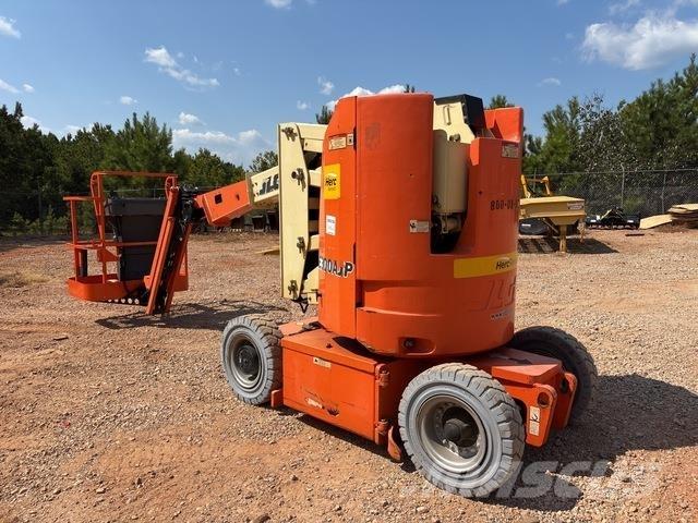 JLG E300AJP Körüklü personel platformları