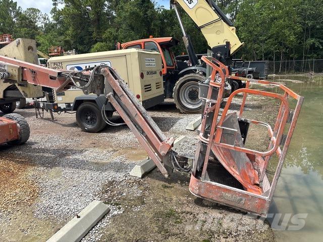 JLG E400AJP Körüklü personel platformları