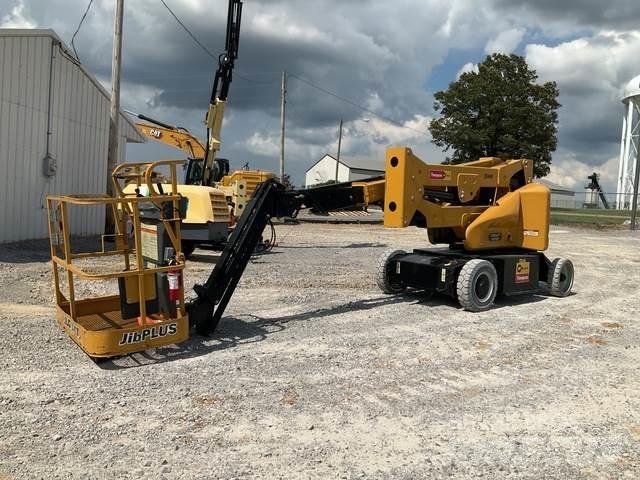 JLG E400AJPN Körüklü personel platformları
