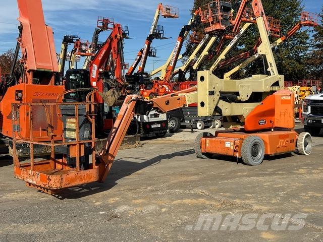 JLG E400AJPN Körüklü personel platformları