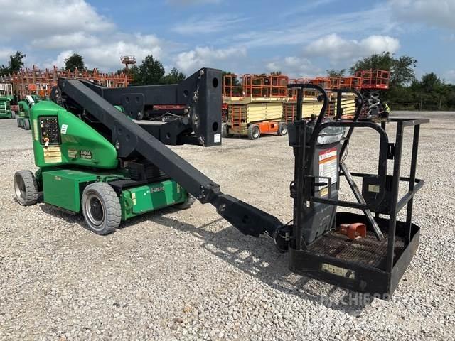 JLG E400AN Körüklü personel platformları