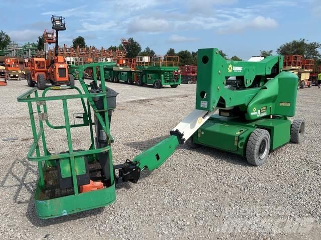 JLG E400AN Körüklü personel platformları