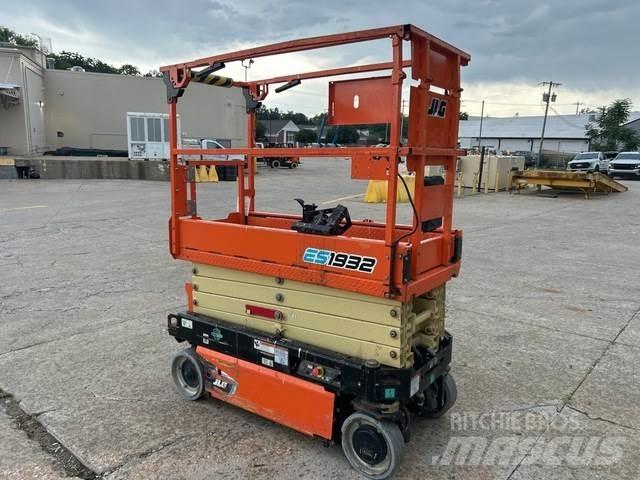JLG ES1932-LC Makasli platformlar