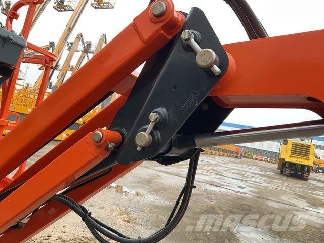 JLG H340AJ Körüklü personel platformları