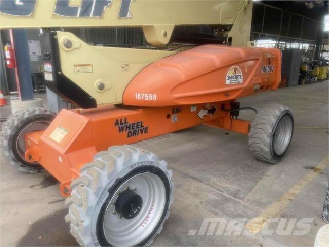 JLG M600J Körüklü personel platformları