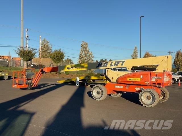 JLG M600J Teleskopik personel platformları