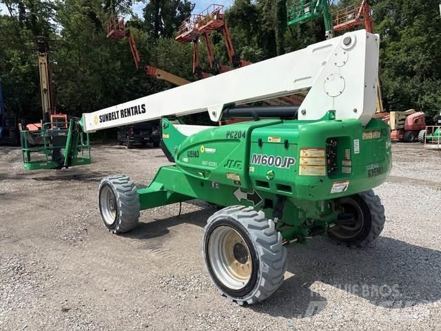JLG M600JP Körüklü personel platformları