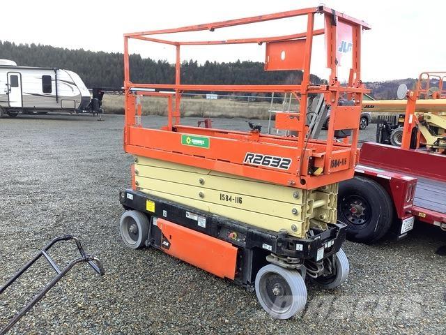 JLG R2632 Makasli platformlar