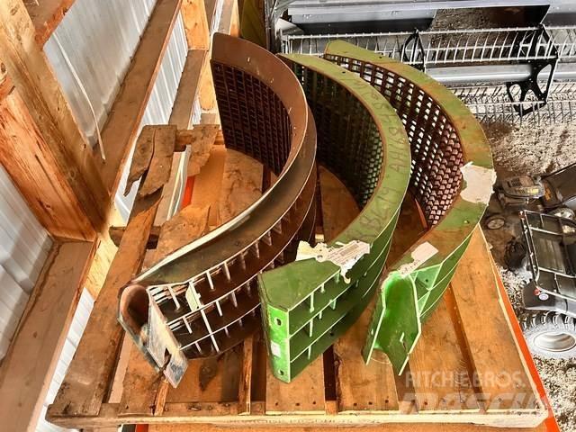 John Deere  Diger