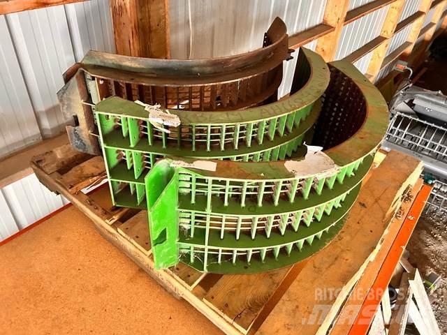 John Deere  Diger