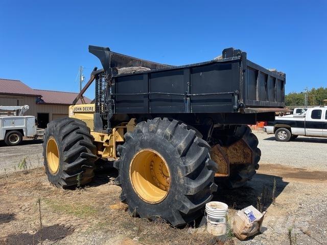 John Deere  Belden kirma kaya kamyonu
