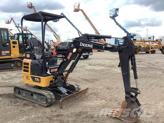 John Deere 17G Paletli ekskavatörler