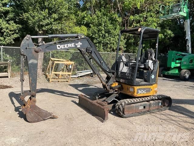 John Deere 30G Paletli ekskavatörler