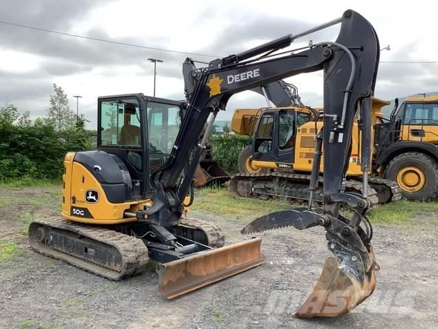 John Deere 50G Paletli ekskavatörler