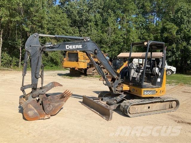 John Deere 50G Paletli ekskavatörler