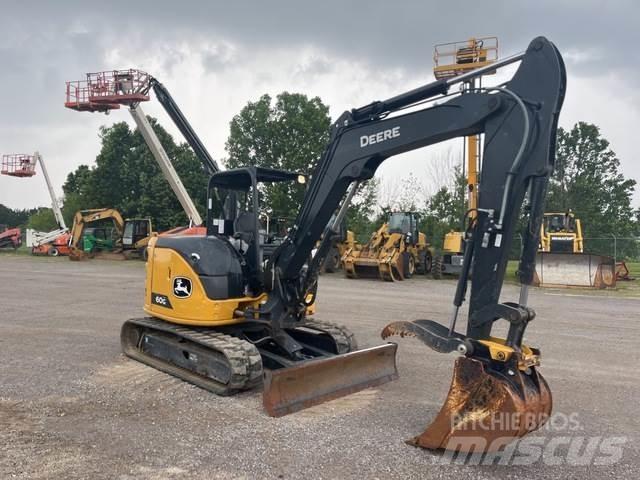 John Deere 60G Paletli ekskavatörler