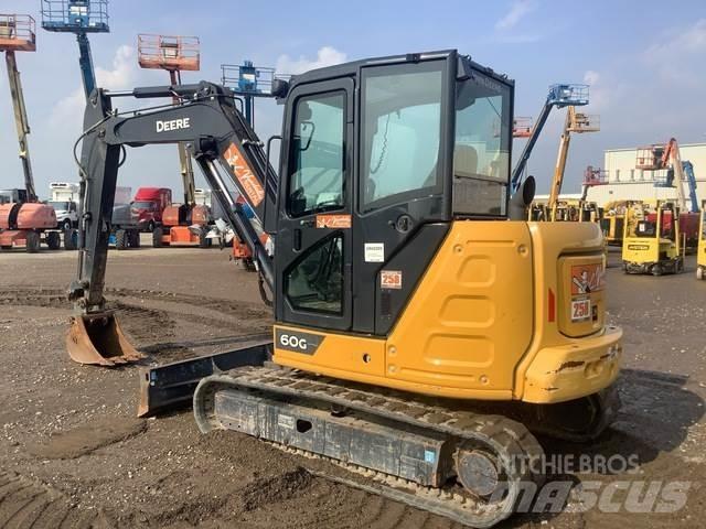 John Deere 60G Paletli ekskavatörler