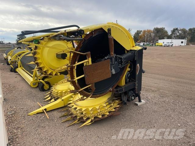 John Deere 778 Diger