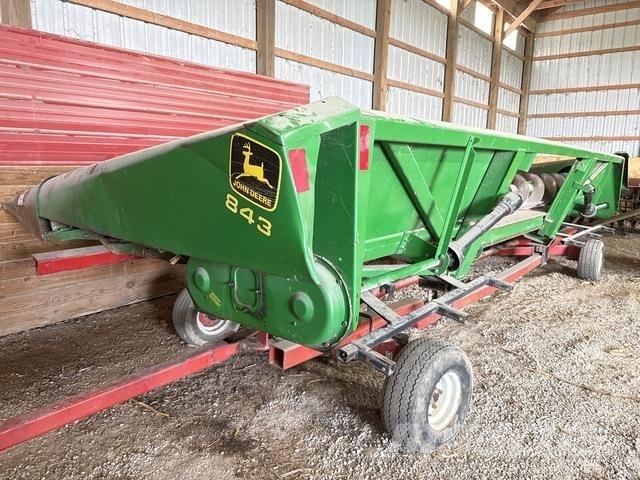 John Deere 843 Diger toprak isleme makina ve aksesuarlari