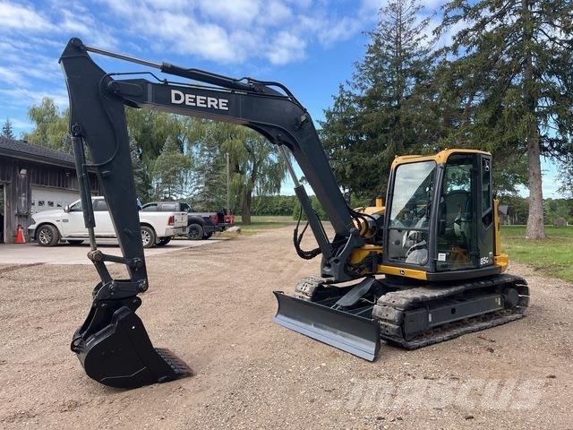 John Deere 85G Paletli ekskavatörler